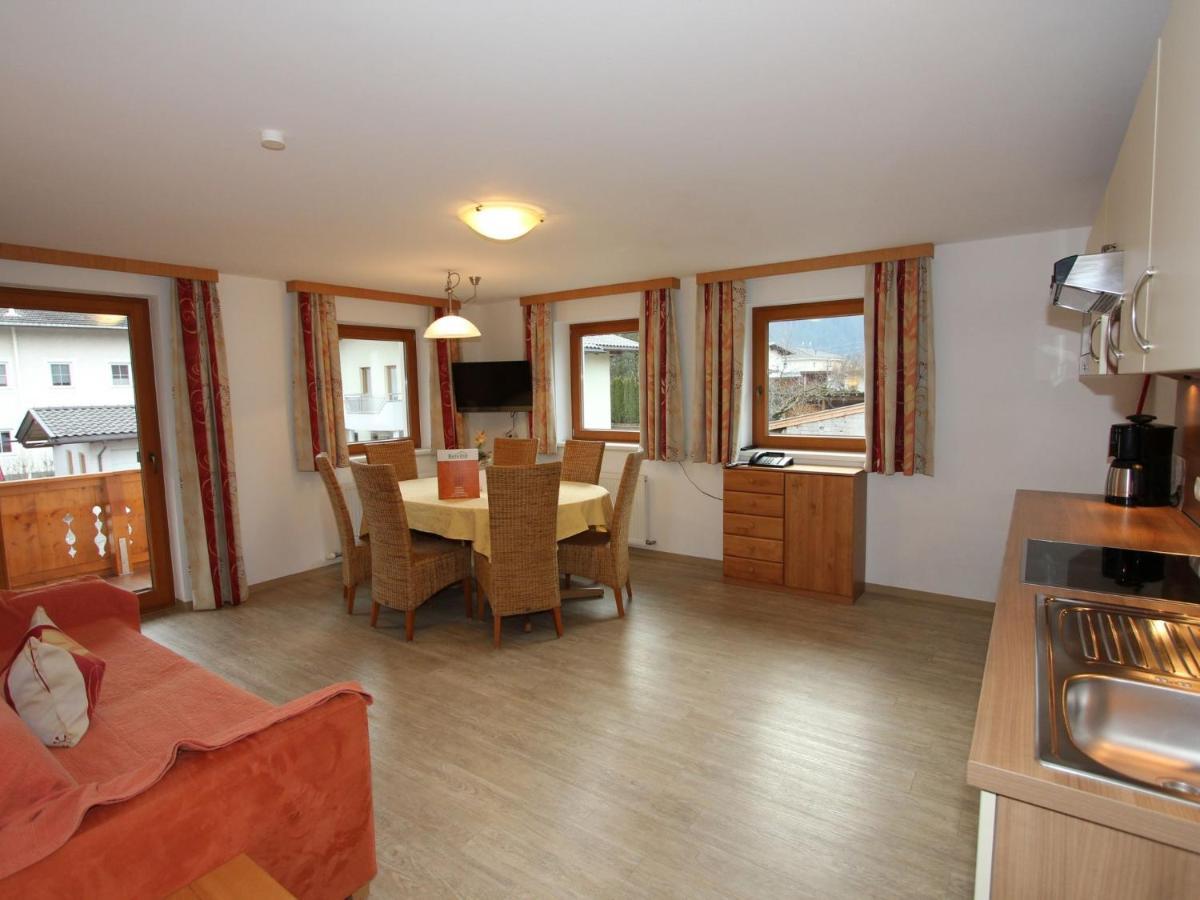 Holiday Flat In Uderns Near The Ski Area Esterno foto