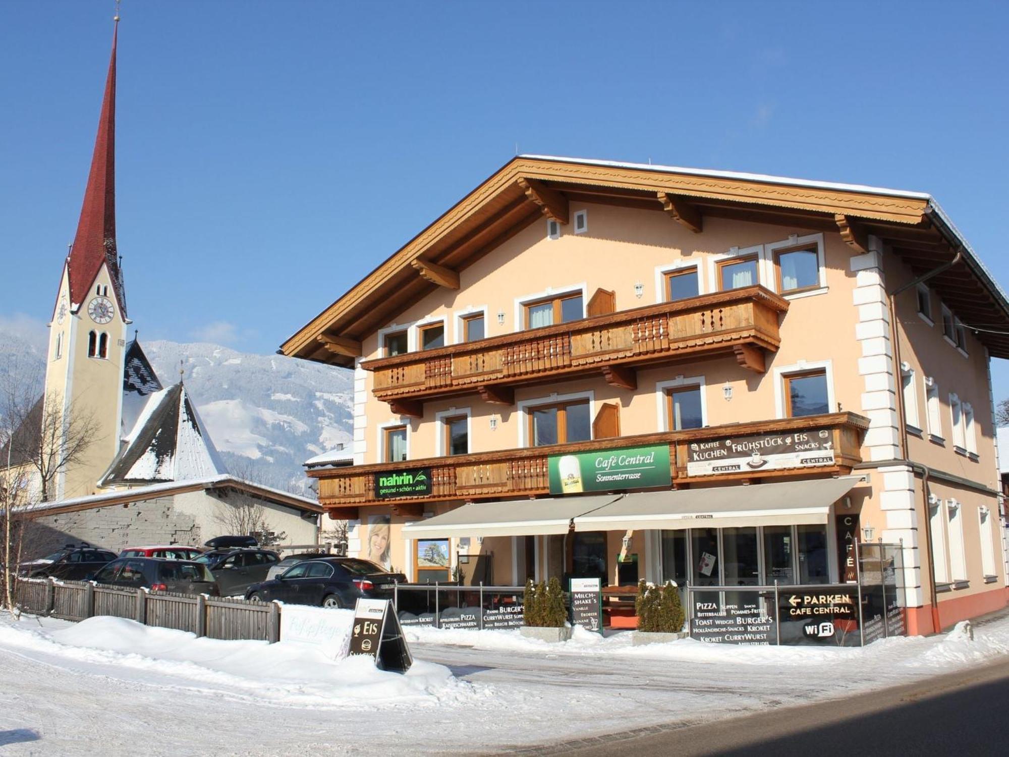 Holiday Flat In Uderns Near The Ski Area Esterno foto
